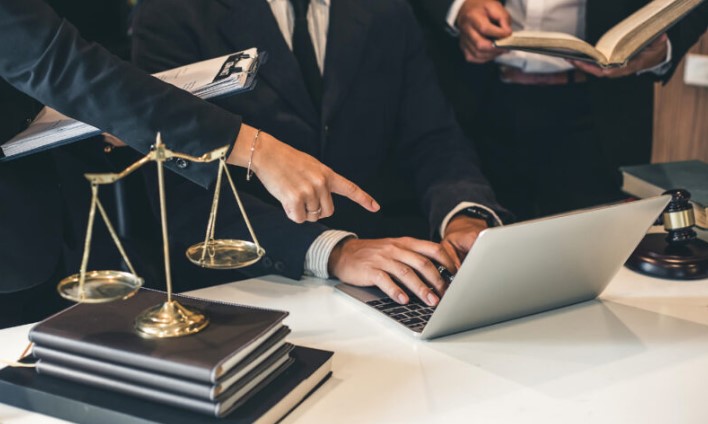 Business Lawyers: Navigating Legal Matters with Expertise and Trust