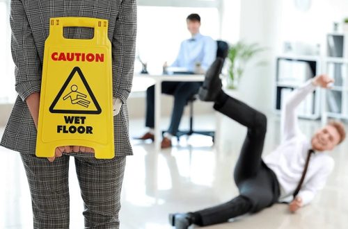 Things to Know About Hiring a Personal Injury Lawyer near Me As a Slip and Fall Victim